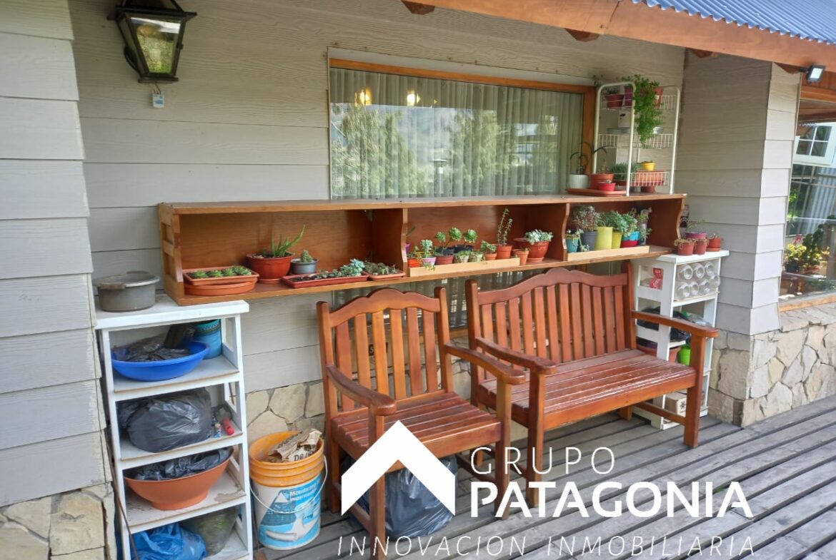 Casa En Venta En Barrio Rucahue, San Martín De Los Andes, Patagonia Argentina