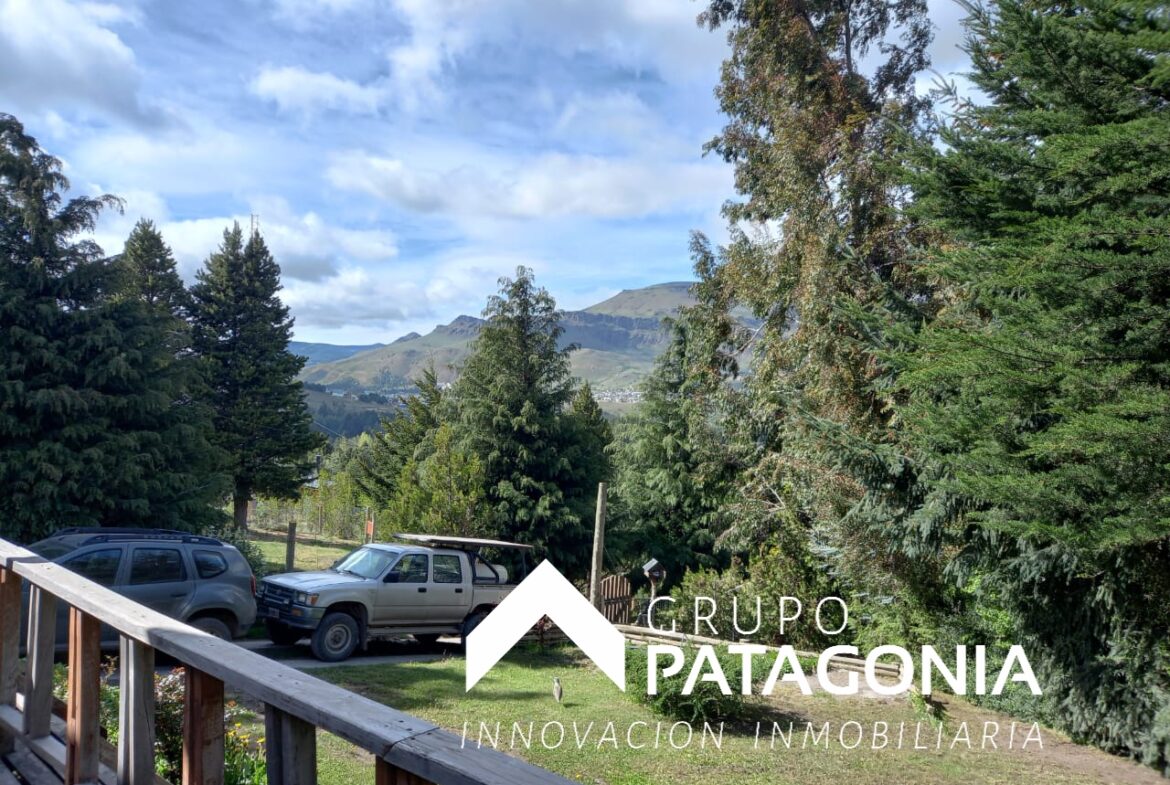 Casa En Venta En Barrio Rucahue, San Martín De Los Andes, Patagonia Argentina