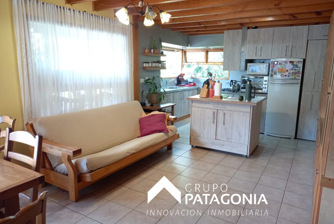 Casa En Venta En Barrio Rucahue, San Martín De Los Andes, Patagonia Argentina