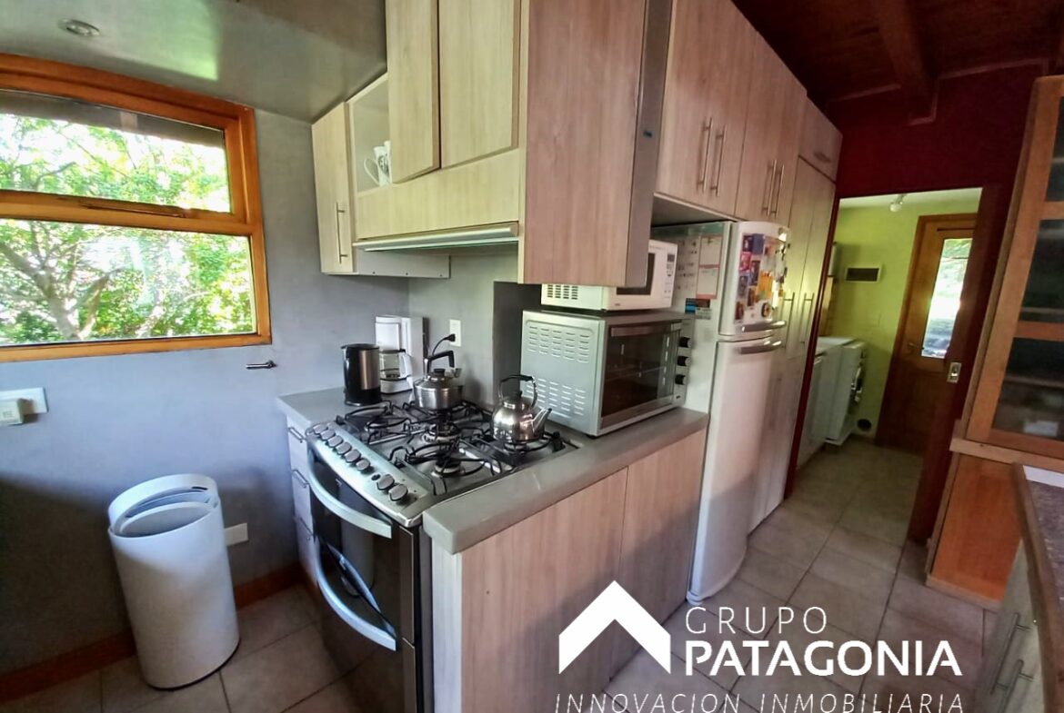 Casa En Venta En Barrio Rucahue, San Martín De Los Andes, Patagonia Argentina