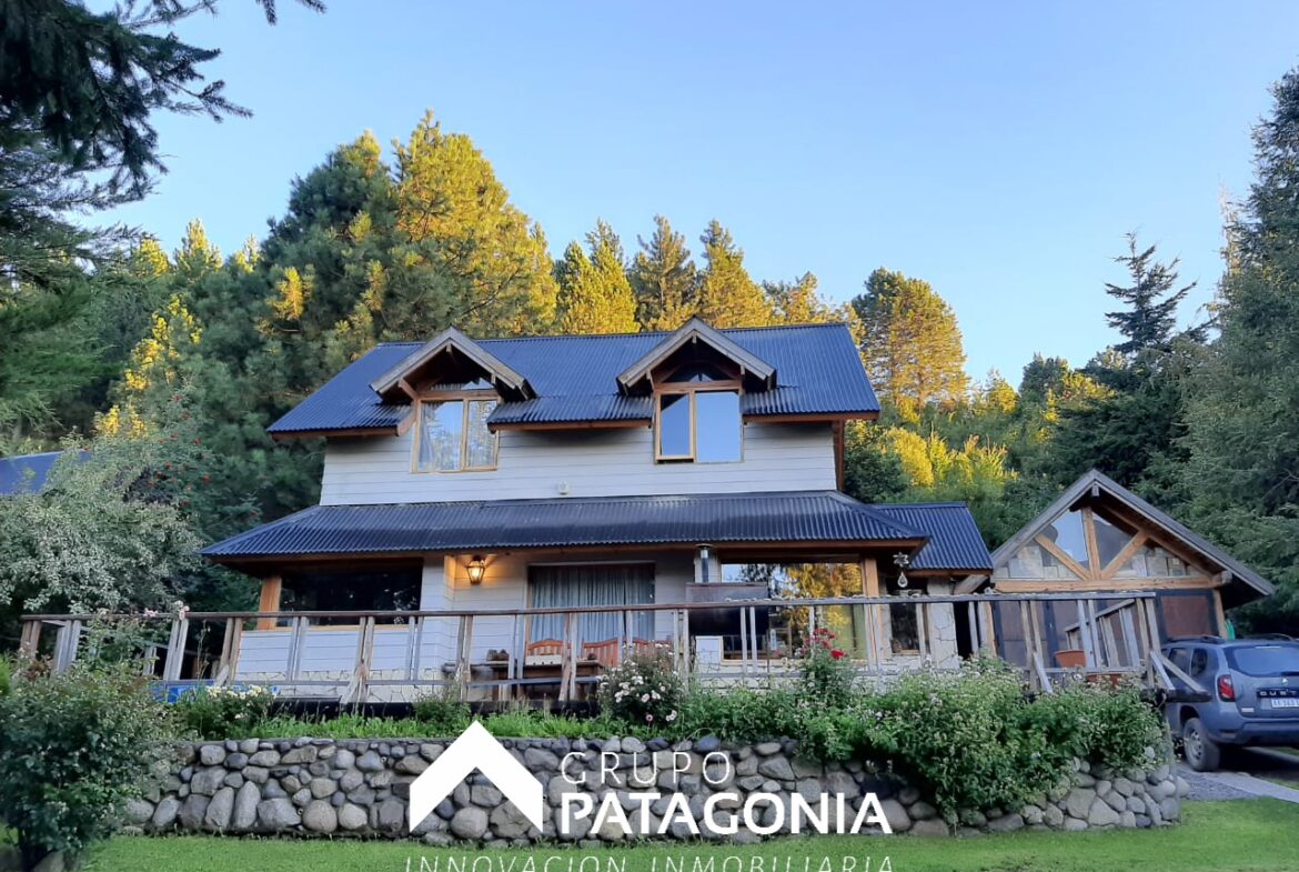 Casa En San Martín De Los Andes, Barrio Rucahue, Neuquén, Patagonia Argentina