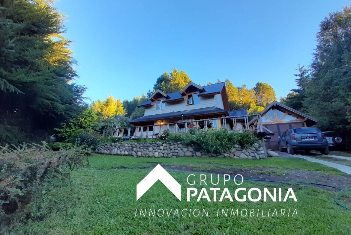 Casa En San Martín De Los Andes, Barrio Rucahue, Neuquén, Patagonia Argentina