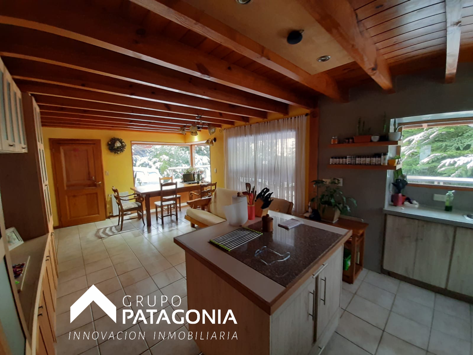 Casa En Venta En Barrio Rucahue, San Martín De Los Andes, Patagonia Argentina