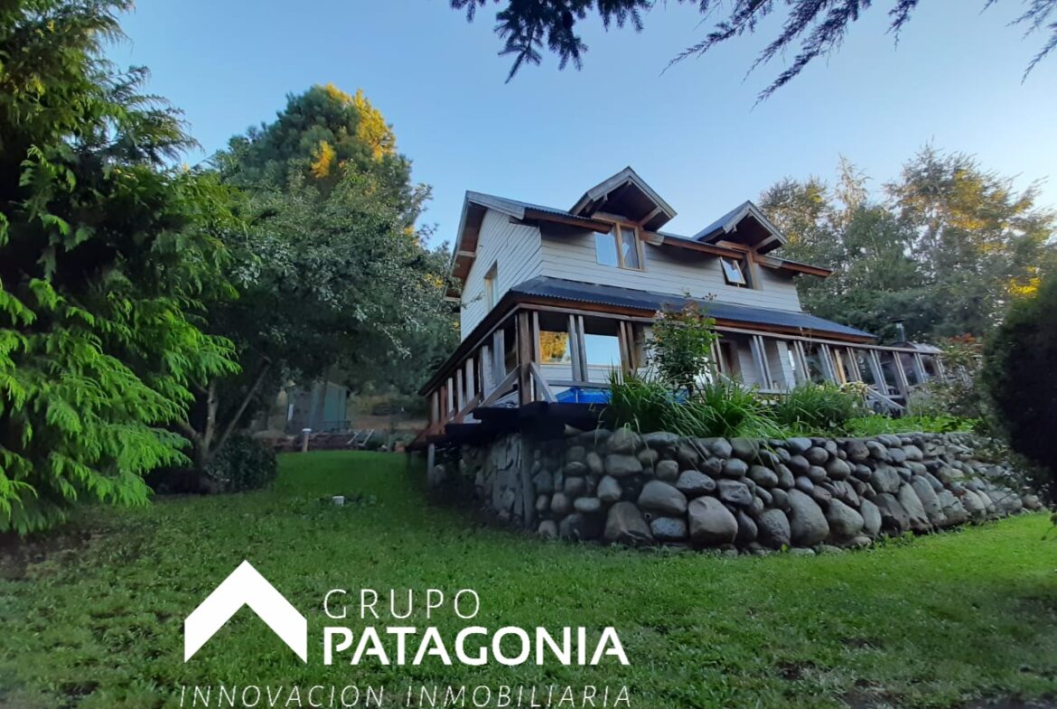 Casa En San Martín De Los Andes, Barrio Rucahue, Neuquén, Patagonia Argentina