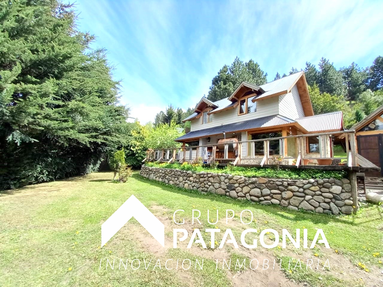 Casa En San Martín De Los Andes, Barrio Rucahue, Neuquén, Patagonia Argentina