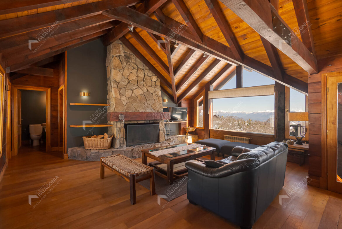 Casa En Venta En San Martín De Los Andes, Las Pendientes Ski Village, Neuquén, Patagonia Argentina