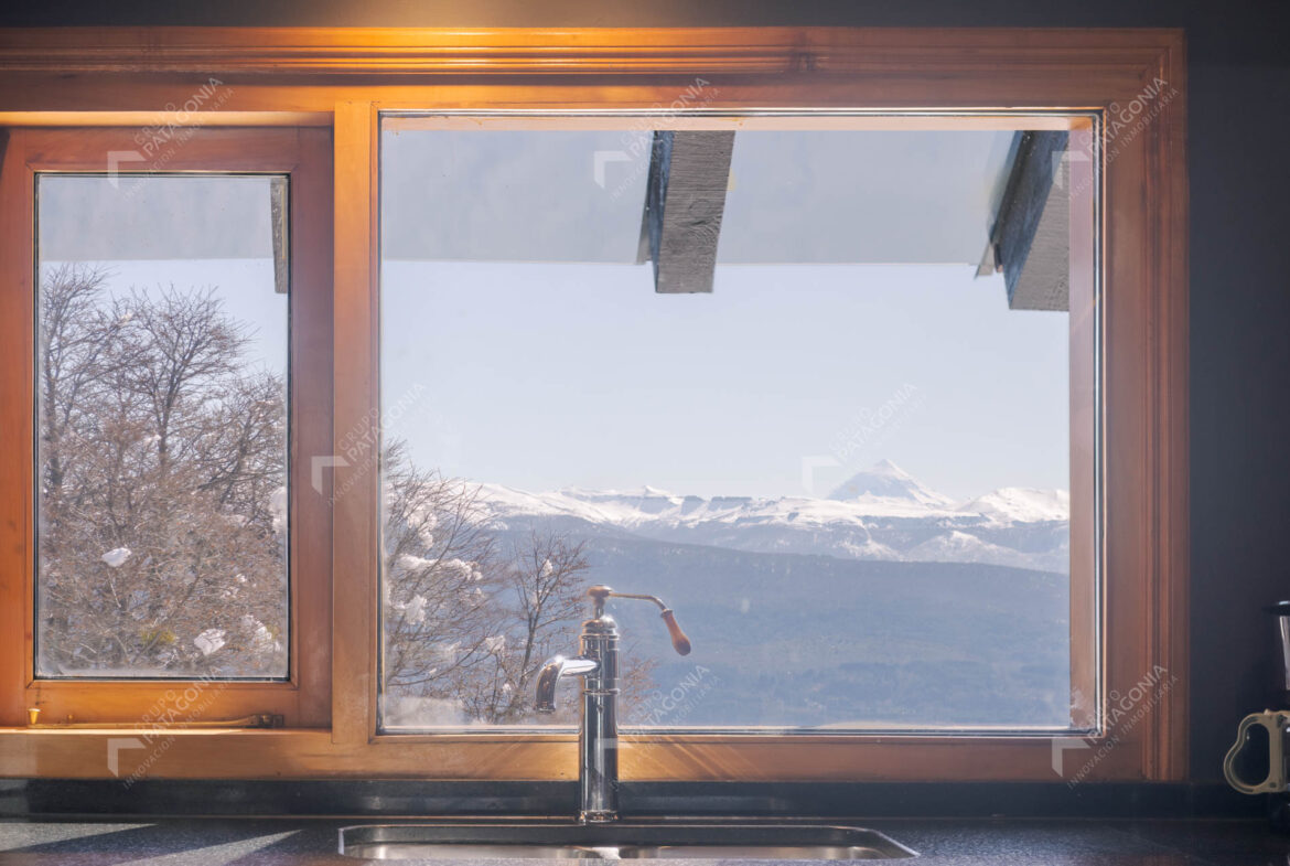 Casa En Venta En San Martín De Los Andes, Las Pendientes Ski Village, Neuquén, Patagonia Argentina