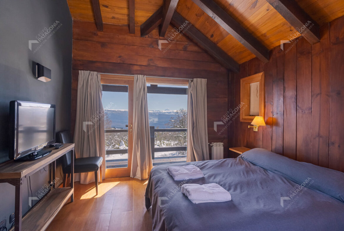 Casa En Venta En San Martín De Los Andes, Las Pendientes Ski Village, Neuquén, Patagonia Argentina