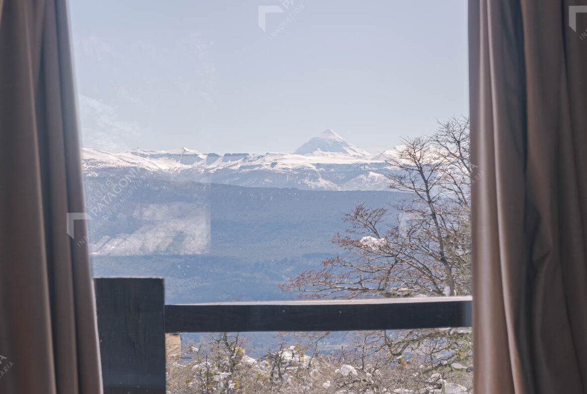 Casa En Venta En San Martín De Los Andes, Las Pendientes Ski Village, Neuquén, Patagonia Argentina