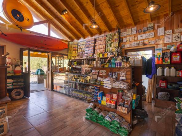 Complejo De Tiny Houses Premium Y Multirubro En Villa Lago Meliquina, San Martín De Los Andes, Patagonia Argentina