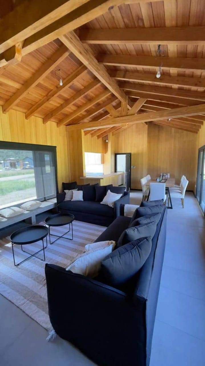Casa De 4 Ambientes En Venta En San Martín De Los Andes, Barrio Cerrado Noregon -club De Campo-, Neuquén, Patagonia Argentina