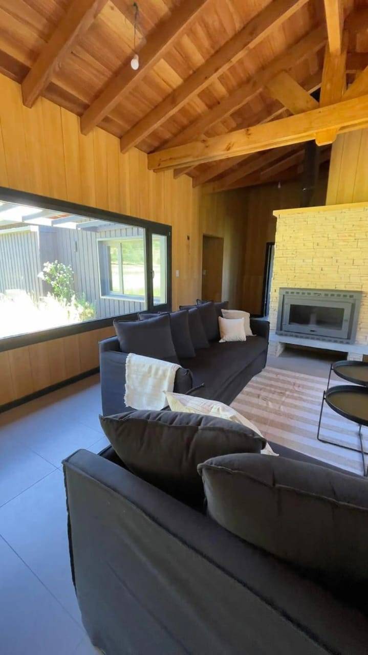Casa De 4 Ambientes En Venta En San Martín De Los Andes, Barrio Cerrado Noregon -club De Campo-, Neuquén, Patagonia Argentina