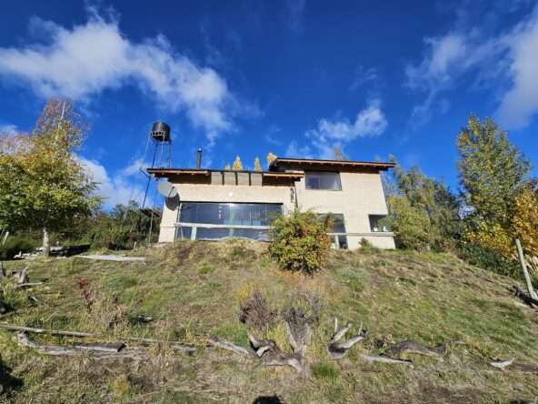 Casa De 4 Ambientes, 3 Dormitorios Y 2 Baños En Venta En Villa Lago Meliquina, San Martín De Los Andes, Neuquén, Patagonia Argentina / Ideal Para Vivir O Rentar Turísticamente !!!