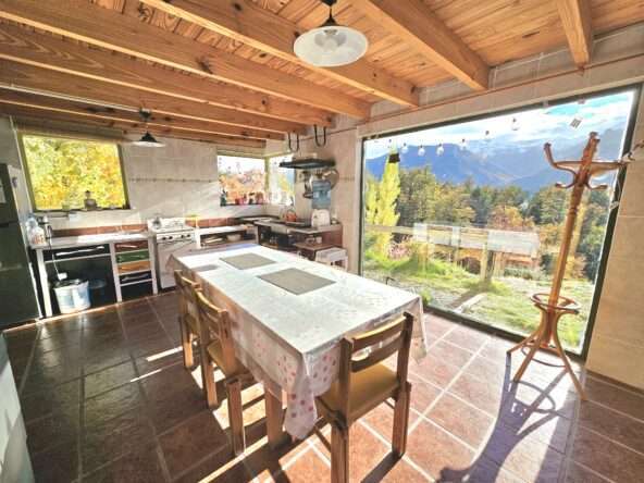 Casa De 4 Ambientes, 3 Dormitorios Y 2 Baños En Venta En Villa Lago Meliquina, San Martín De Los Andes, Neuquén, Patagonia Argentina / Ideal Para Vivir O Rentar Turísticamente !!!