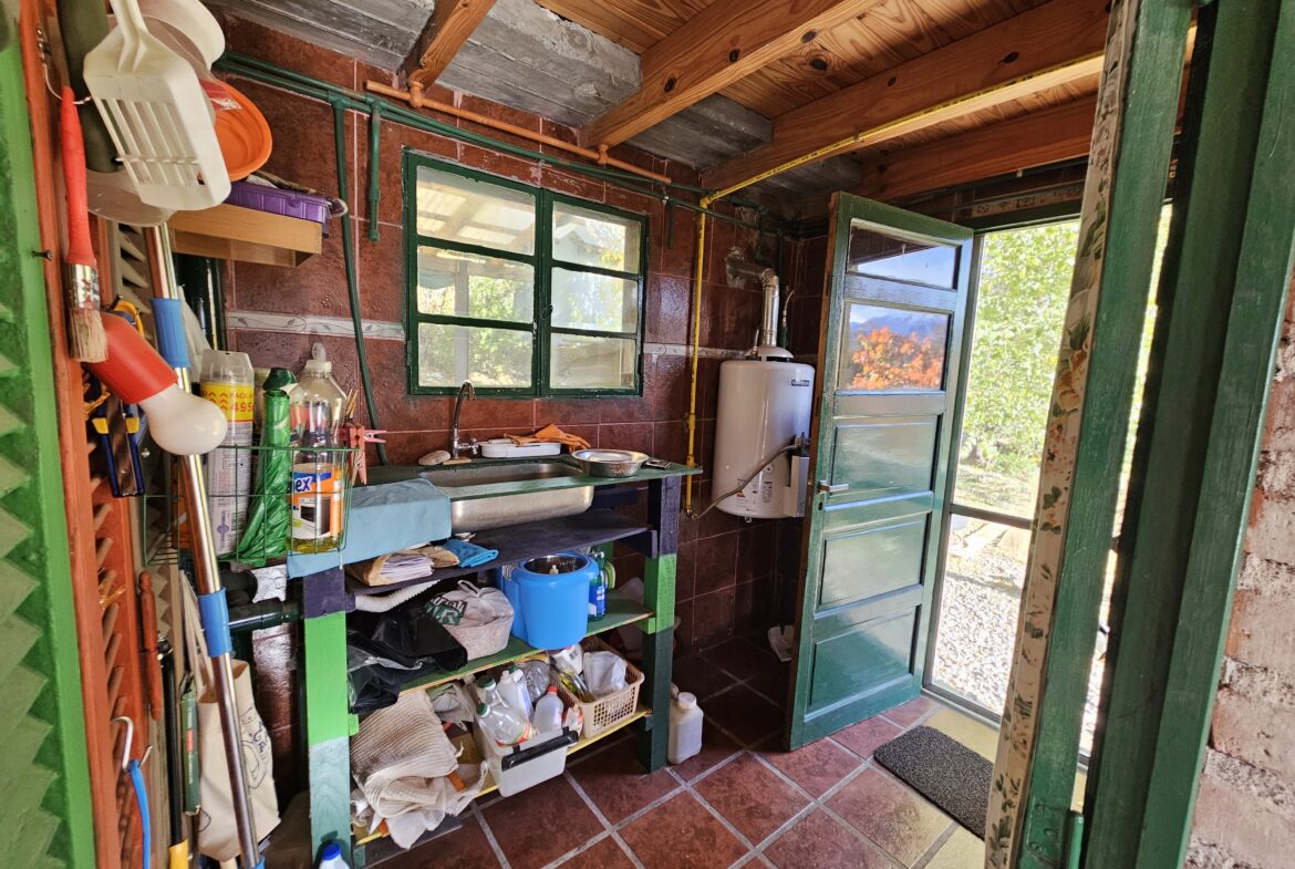 Casa De 4 Ambientes, 3 Dormitorios Y 2 Baños En Venta En Villa Lago Meliquina, San Martín De Los Andes, Neuquén, Patagonia Argentina / Ideal Para Vivir O Rentar Turísticamente !!!|