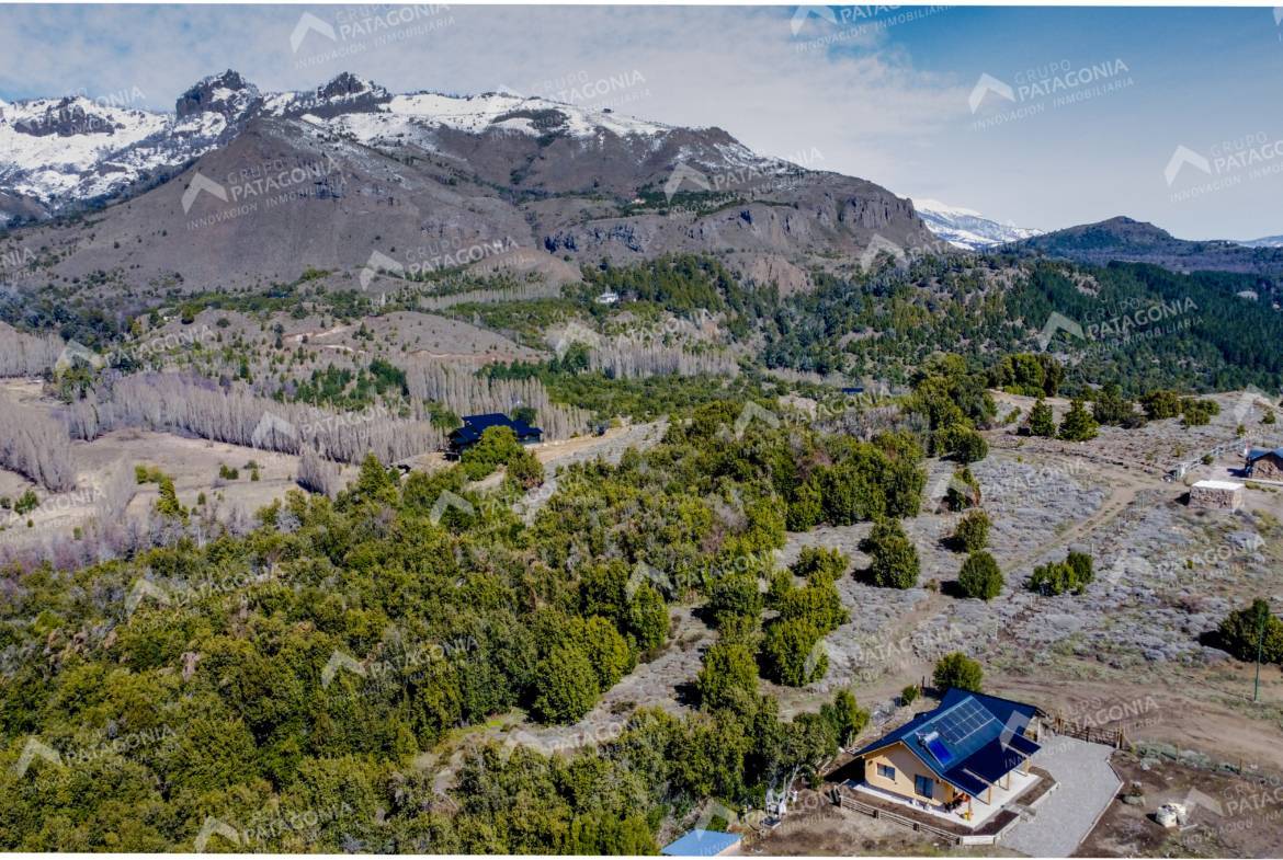 Lote Terreno De 2 Hectareas Con Todos Los Servicios En San Martin De Los Andes, Sobre Faldeos De Chapelco, Neuquen, Patagonia Argentina