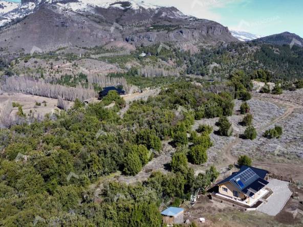 Lote Terreno De 2 Hectareas Con Todos Los Servicios En San Martin De Los Andes, Sobre Faldeos De Chapelco, Neuquen, Patagonia Argentina