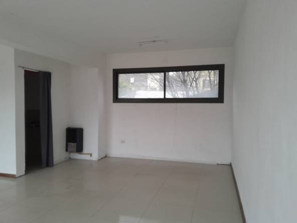 Local Comercial En San Martín De Los Andes, En Villa Vega San Martín, A 20 Metros De La Ruta 40, Neuquén, Patagonia Argentina