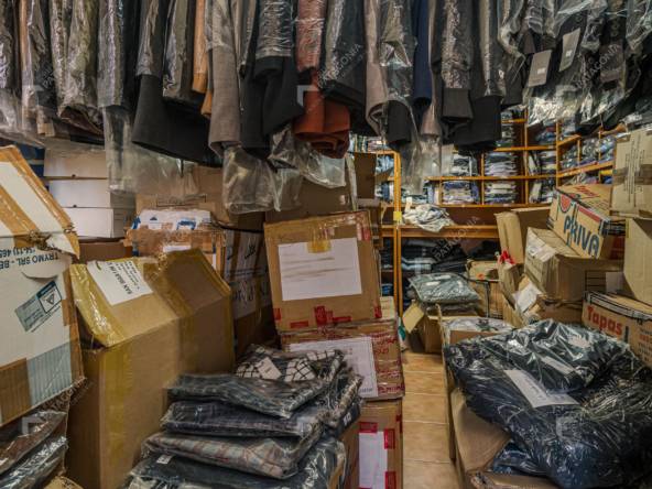 Fondo De Comercio Indumentaria Masculina En Venta En Pleno Centro De San Martín De Los Andes