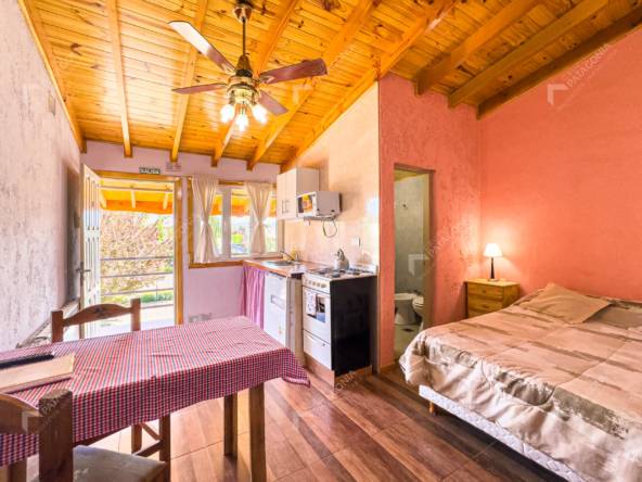 Complejo De 3 Monoambientes Y 1 Departamento/quincho En Venta En Junín De Los Andes, Patagonia Argentina