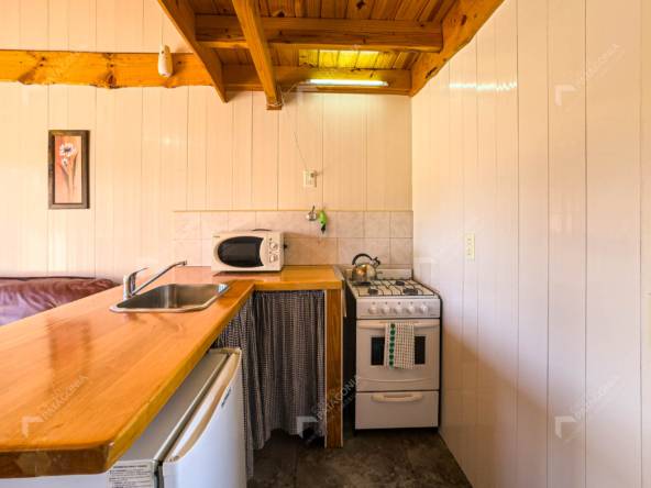 Complejo De 3 Monoambientes Y 1 Departamento/quincho En Venta En Junín De Los Andes, Patagonia Argentina