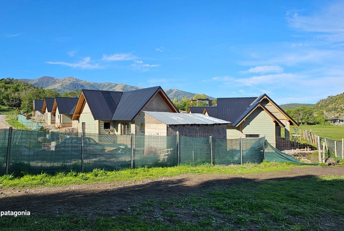 Cabañas En Venta En San Martín De Los Andes, Estancia Los Ñires -club De Campo-