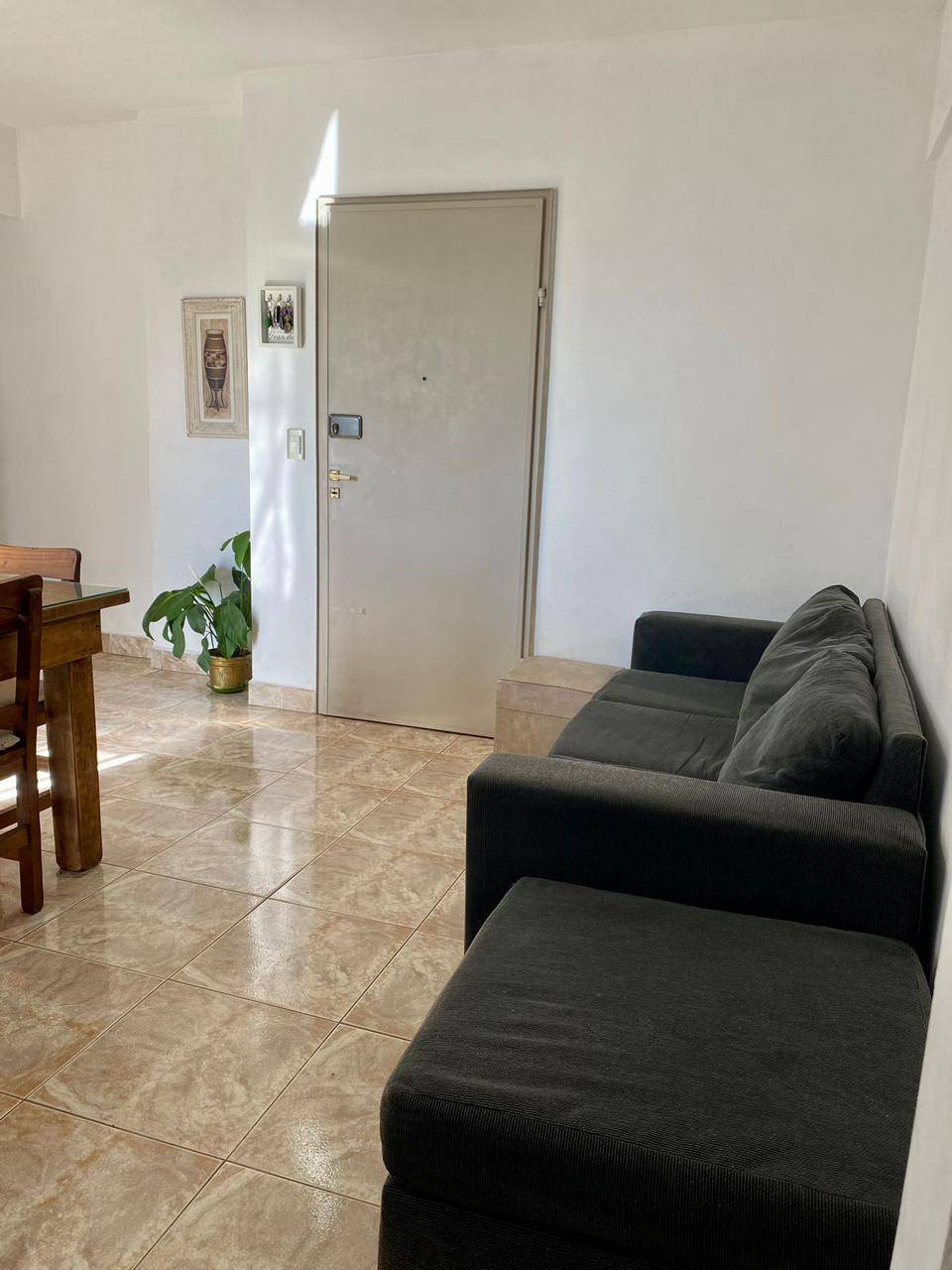 Departamento De 3 Ambientes Con Balcón En Venta En Parque Patricios, Caba