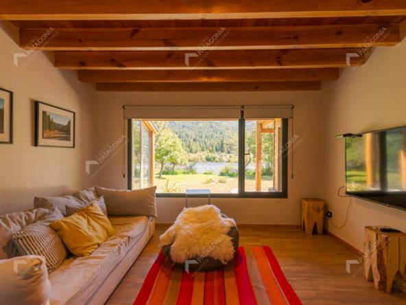 Casa En Venta En Orillas Del Caleufu, San Martín De Los Andes, Meliquina, Neuquén, Patagonia Argentina