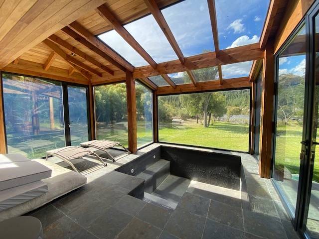 Casa En Venta En Orillas Del Caleufu, San Martín De Los Andes, Meliquina, Neuquén, Patagonia Argentina