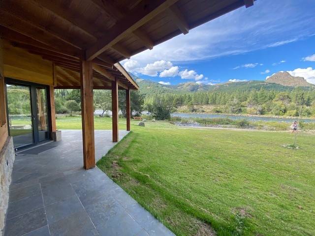 Casa En Venta En Orillas Del Caleufu, San Martín De Los Andes, Meliquina, Neuquén, Patagonia Argentina