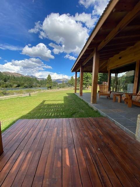 Casa En Venta En Orillas Del Caleufu, San Martín De Los Andes, Meliquina, Neuquén, Patagonia Argentina