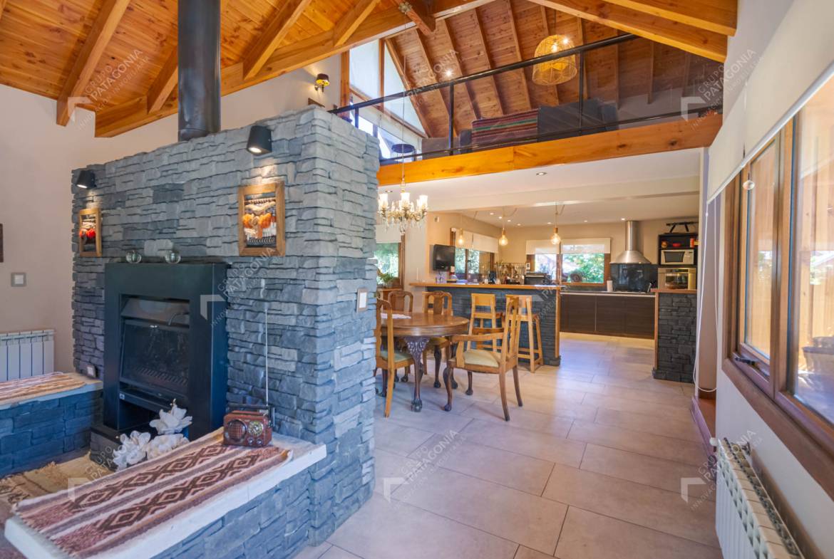 Venta Casa Peñón Del Lolog, San Martín De Los Andes, Neuquén, Patagonia Argentina