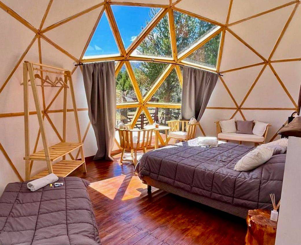 Complejo Turístico Venta Villa Lago Meliquina, San Martín De Los Andes, Patagonia Argentina