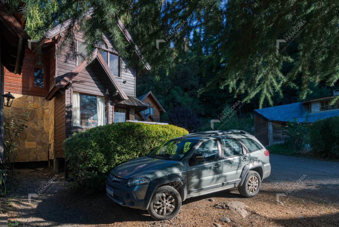 Cabaña En Venta En San Martín De Los Andes, Barrio Bickel, Neuquén, Patagonia Argentina