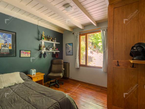 Casa En Venta En Barrio Sigrand San Martín De Los Andes 4 Dormitorios 3 Baños Y Quincho