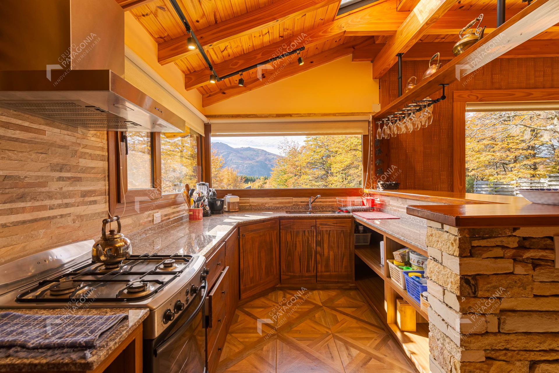 Cabañas Venta Villa Lago Meliquina San Martín De Los Andes Neuquen Patagonia Argentina