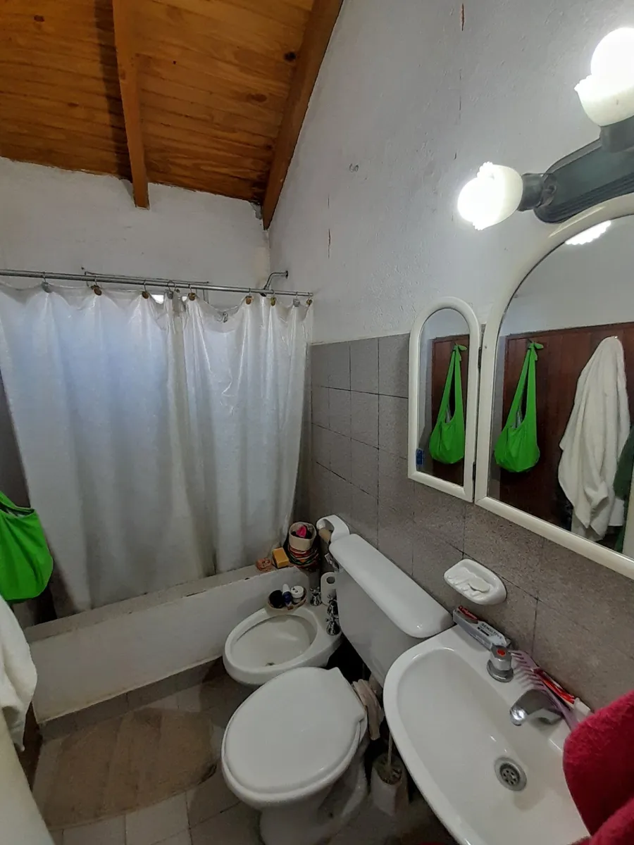 VENTA Casa Apta Crédito en Barrio Los Radales – San Martín de los Andes VENTA Casa Apta Crédito en Barrio Los Radales - San Martín de los Andes