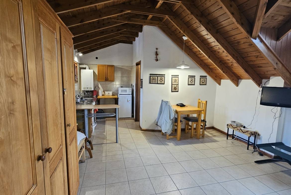 Monoambiente en venta en el centro de San Martin de Los Andes !!