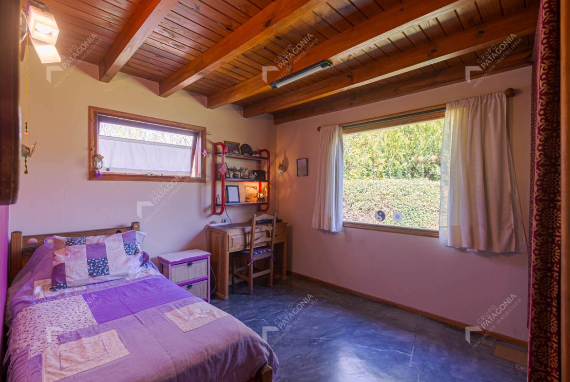 casa mas cabaña secundaria en venta en barrio ruca hue san martin de los andes