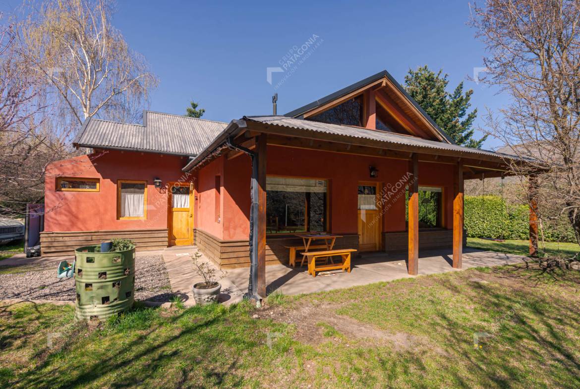 casa mas cabaña secundaria en venta en barrio ruca hue san martin de los andes