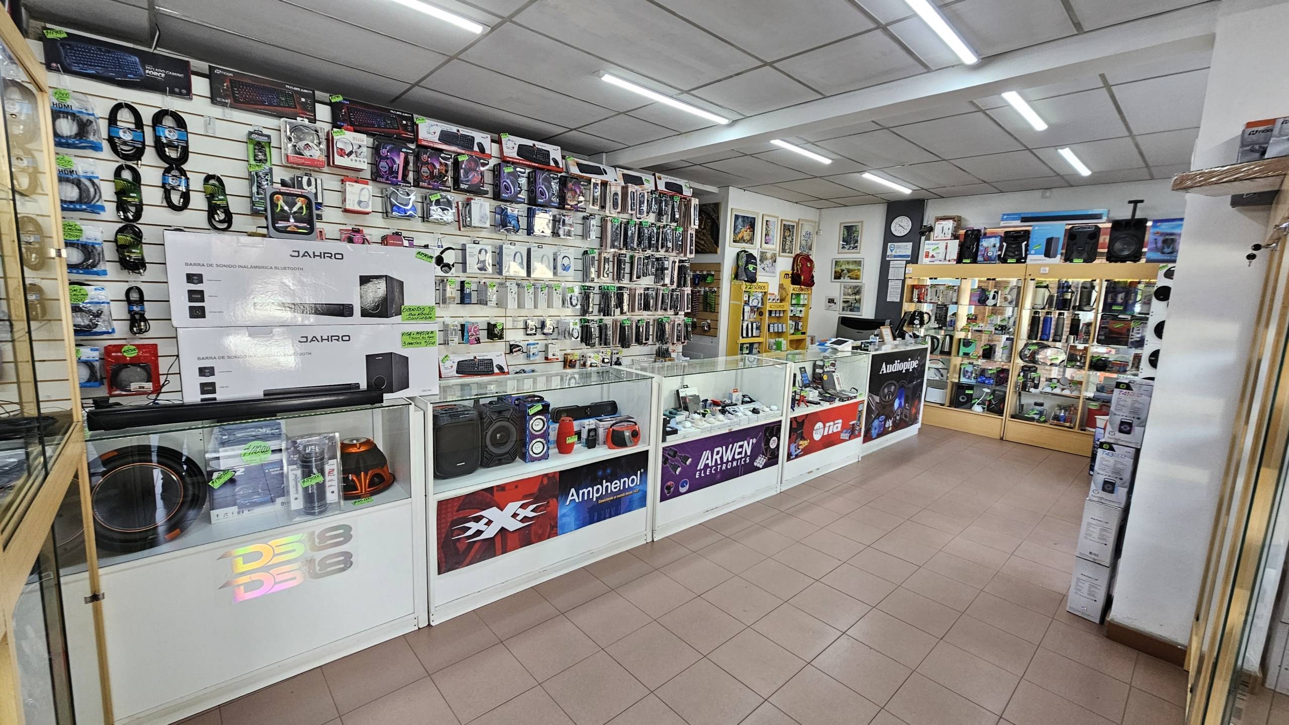fondo de comercio electrónica en venta en san martin de los andes