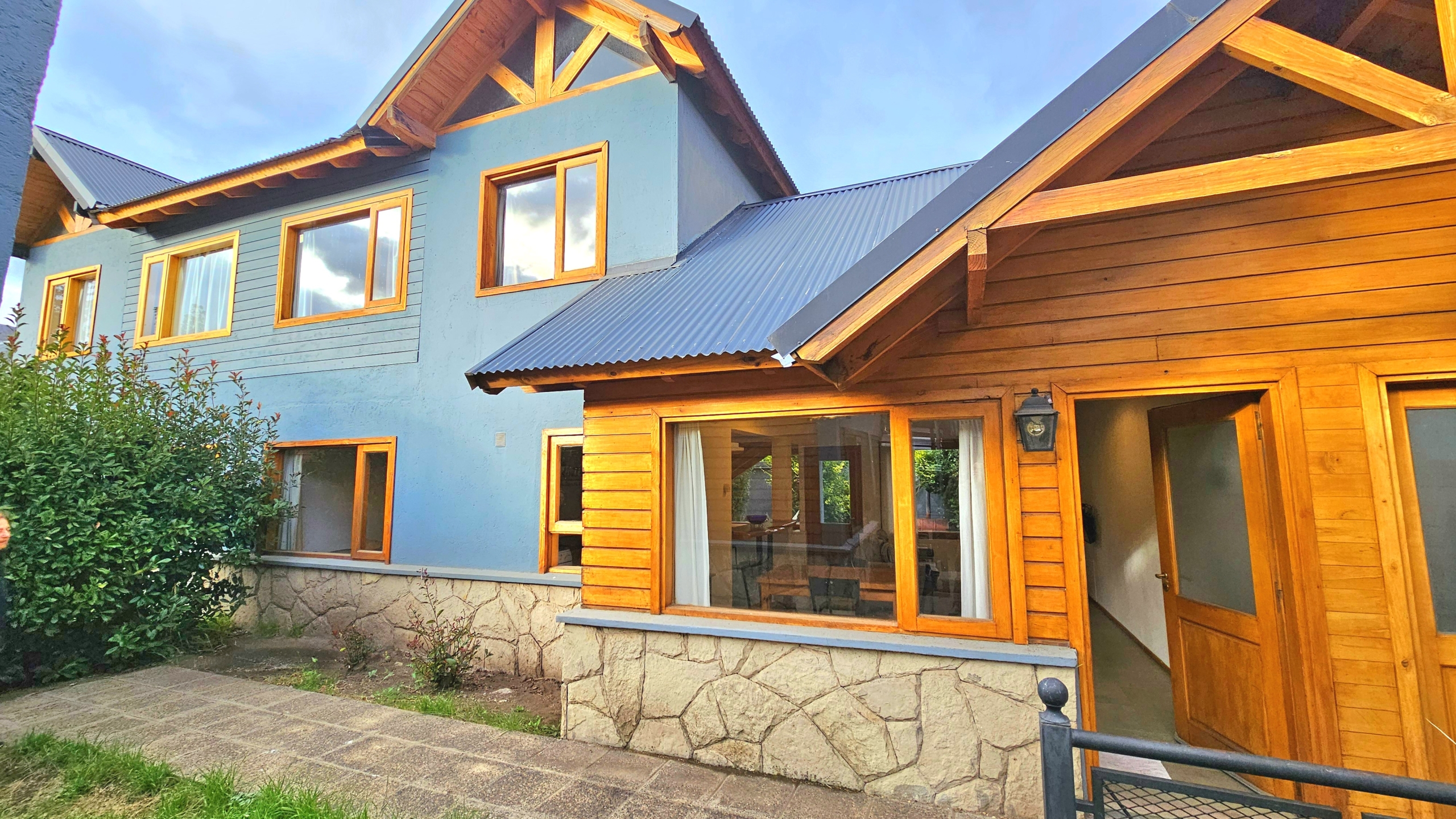 Hermosa cabaña/dúplex 3/4 AMB en PH en venta en barrio La Cascada san Martin De Los Andes!! Hermosa cabaña/dúplex 3/4 AMB en PH en venta en barrio La Cascada san Martin De Los Andes!!