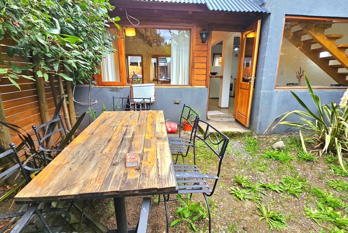Hermosa cabaña/dúplex 3/4 AMB en PH en venta en barrio La Cascada san Martin De Los Andes!!