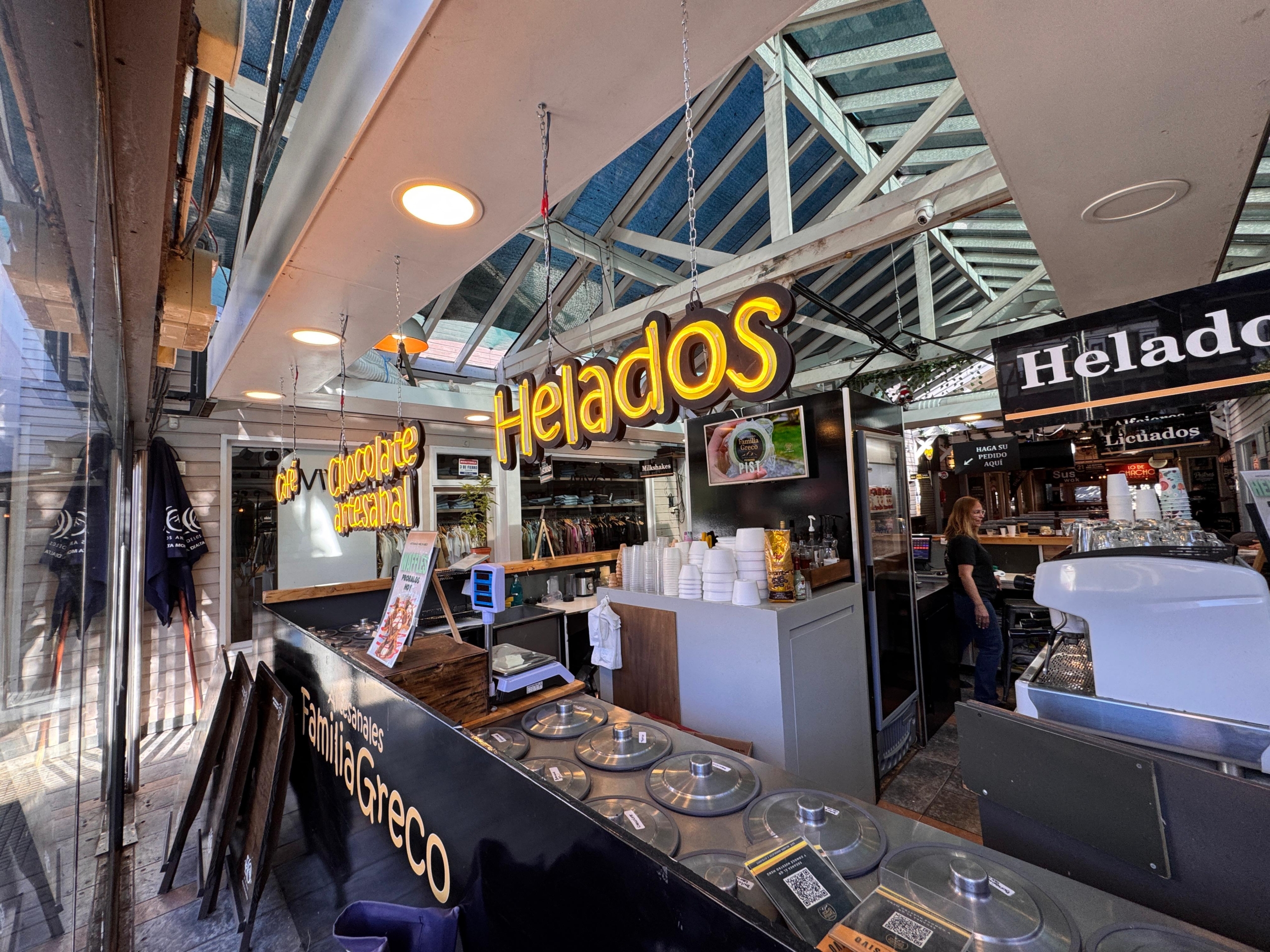 fondo de comercio negocio en venta en pleno centro de san martin de los andes neuquen patagonia argentina