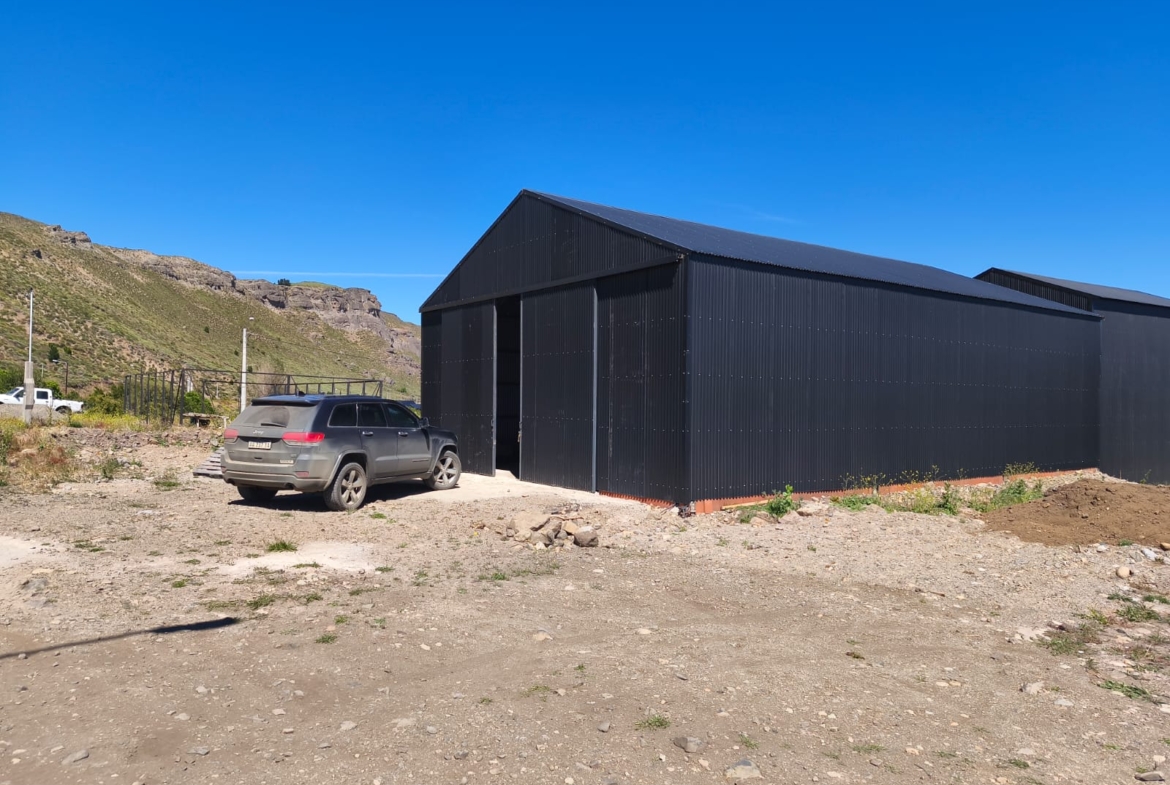 Galpón a estrenar en venta en Altos de La Vega San Martin de Los Andes!!