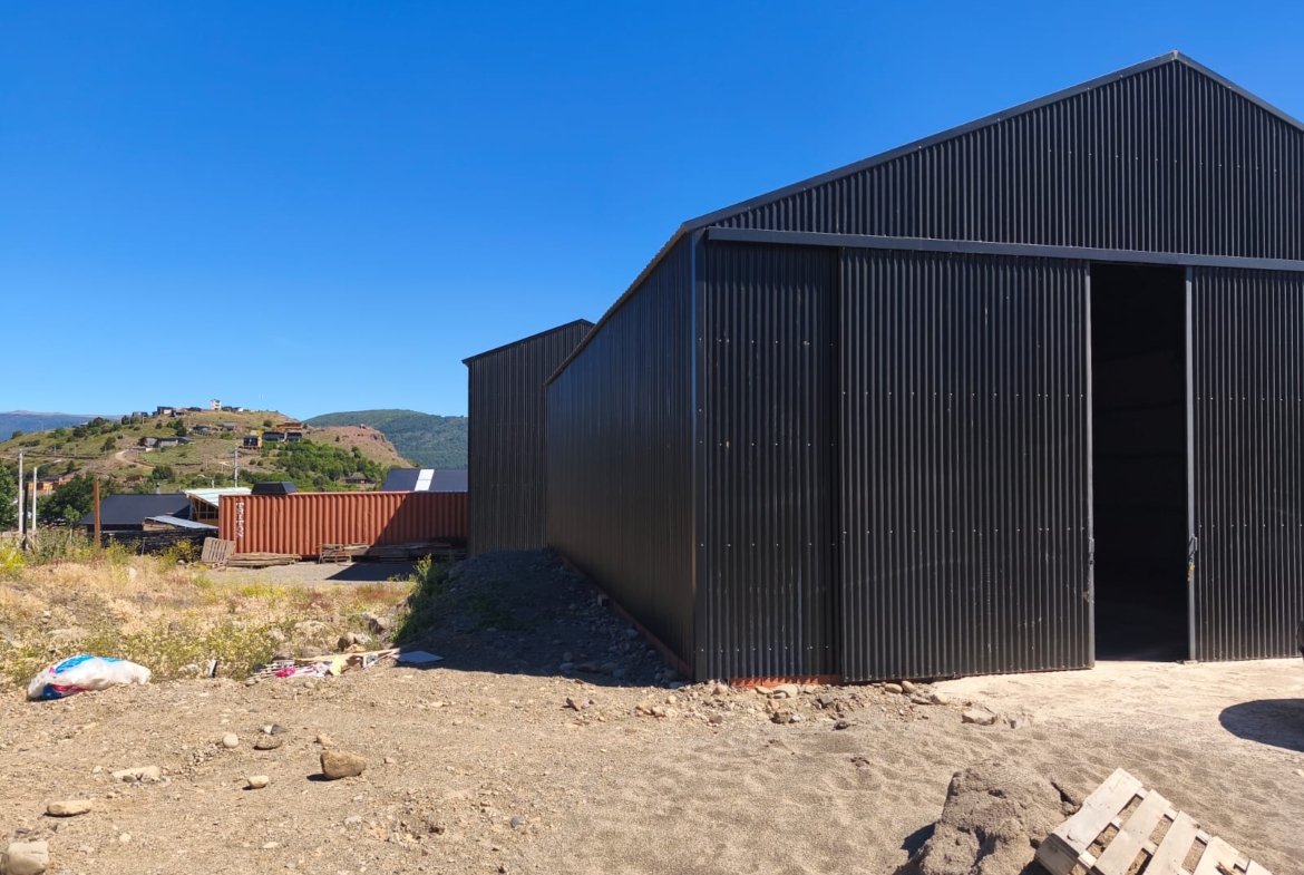 Galpón a estrenar en venta en Altos de La Vega San Martin de Los Andes!!