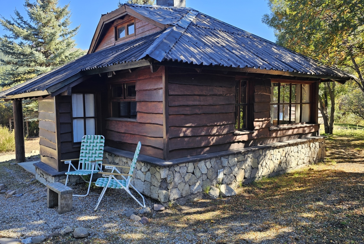Venta complejo de dos cabañas en venta en  Villa Meliquina Patagonia Argentina!!!