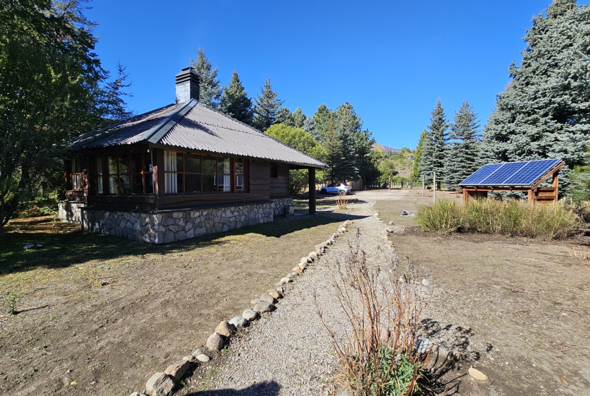 Venta complejo de dos cabañas en venta en  Villa Meliquina Patagonia Argentina!!!