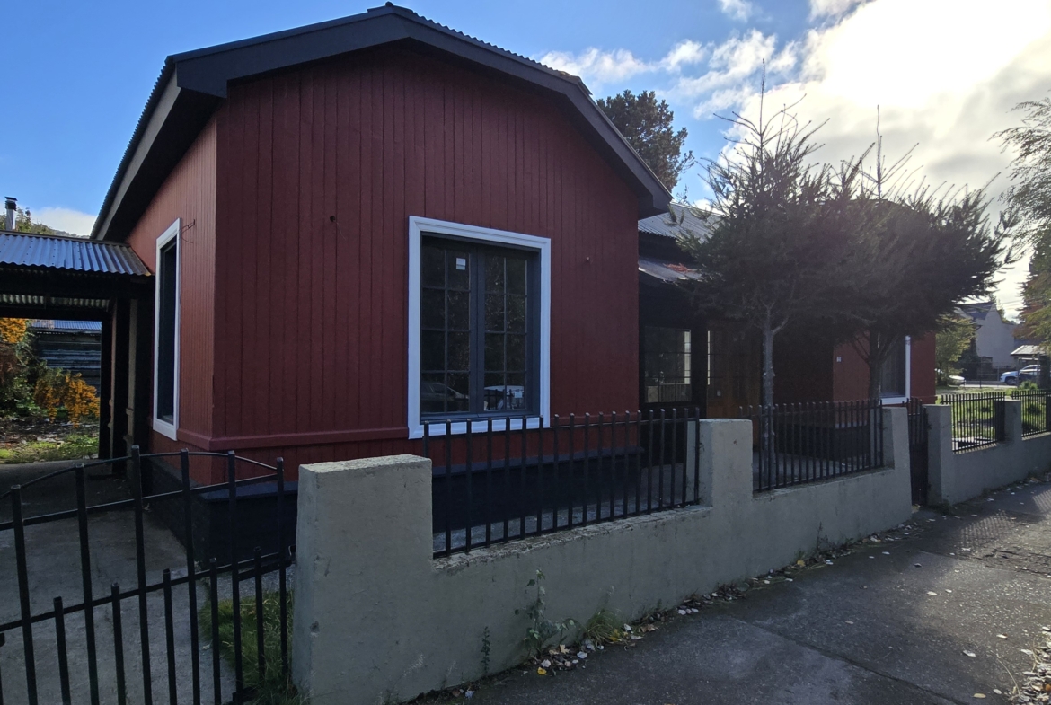casa historica local comercial en alquiler en zona centro de san martin de los andes neuquen patagonia argentina