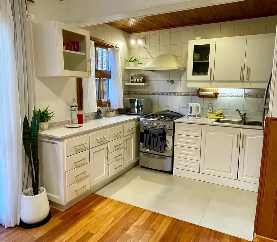 Departamento 2 amb con patio en venta en el centro de San Martin de Los Andes!!